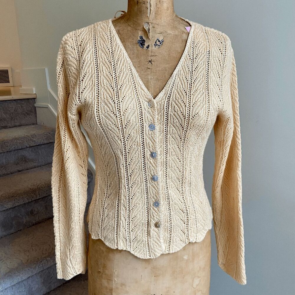 VTG Romantic Cottagecore Cardigan Butter Yellow Scalloped Knit S/M - Picture 5 of 16